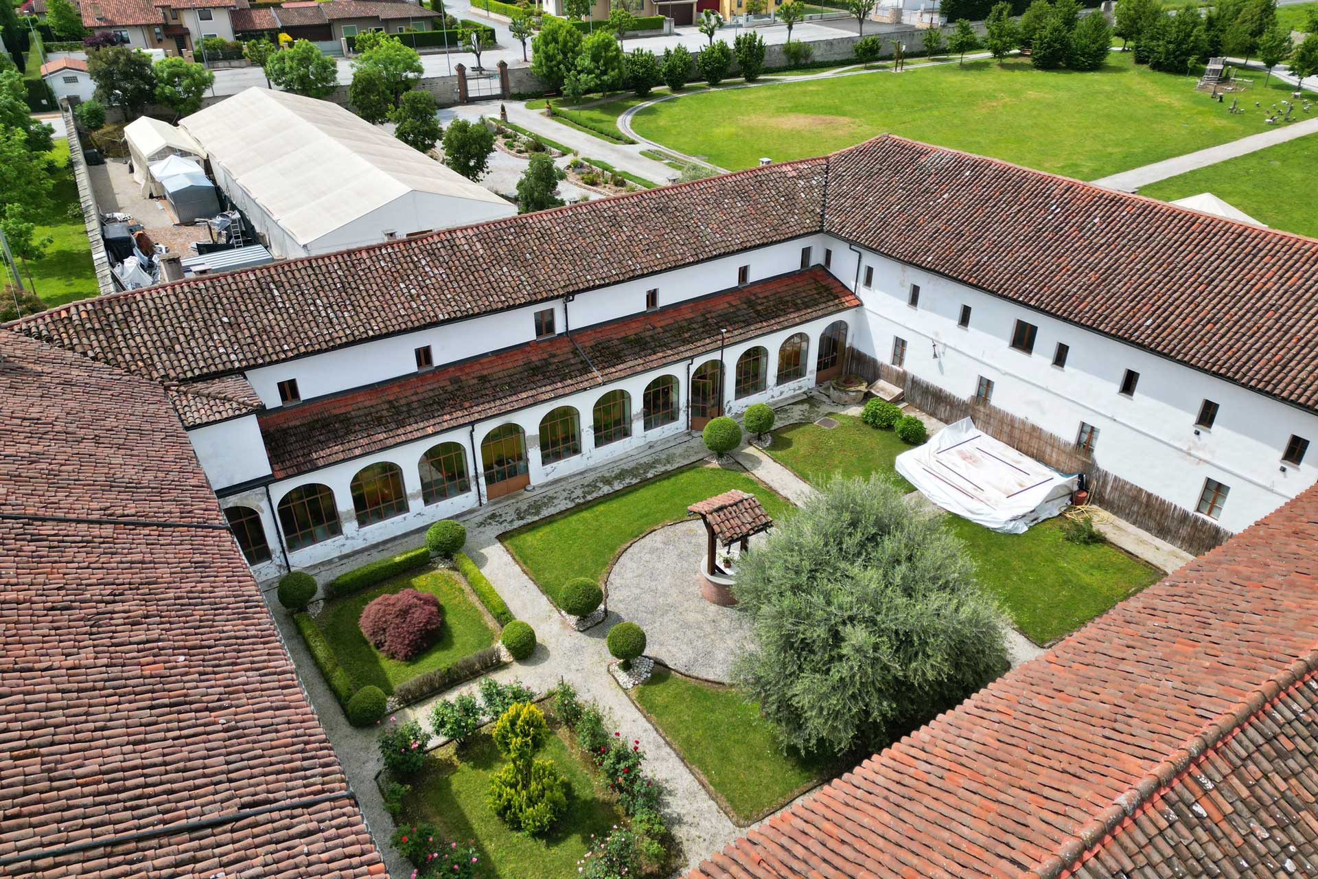 Chiostro del convento