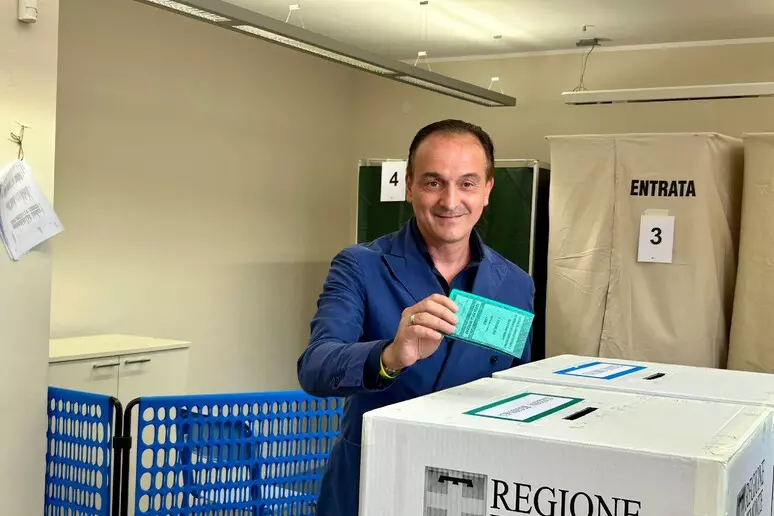 Le elezioni regionali del Piemonte hanno confermato presidente Alberto Cirio con il 56% dei voti