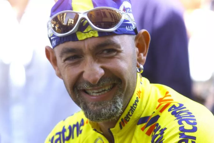 Marco Pantani (Cesena, 13 gennaio 1970 – Rimini, 14 febbraio 2004) è stato un ciclista su strada con caratteristiche di scalatore puro.  46 vittorie in carriera, un Giro d'Italia e un Tour de France vinti nello stesso anno - il 1998 -, medaglia di bronzo ai mondiali in linea del 1995.  Soprannominato 