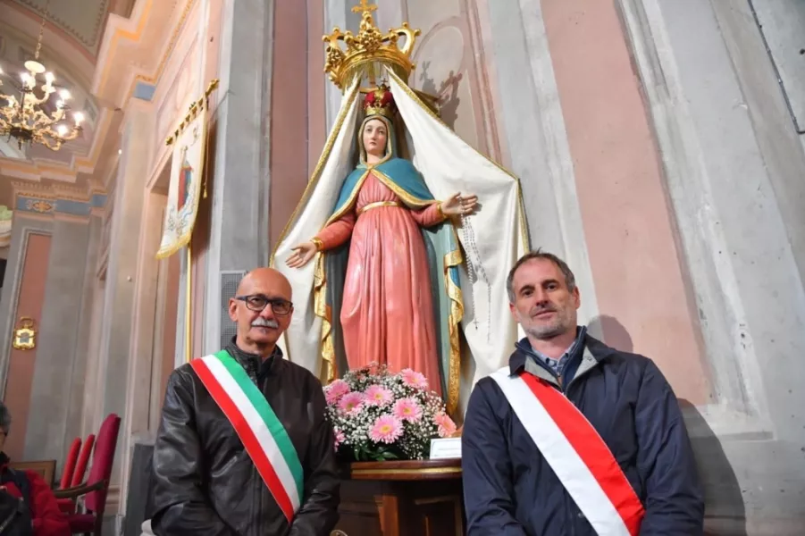 Sabato scorso alla messa di riapertura stagionale del santuario di Valmala hanno preso parte alla funzione anche il pro-sindaco Andrea Picco e l’assessore Ezio Donadio
