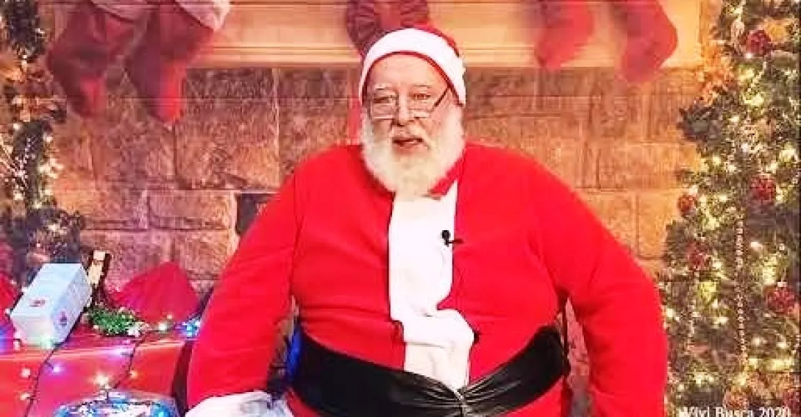 Babbo Natale parla ai bambini buschesi dalla pagina Facebook di Vivi Busca