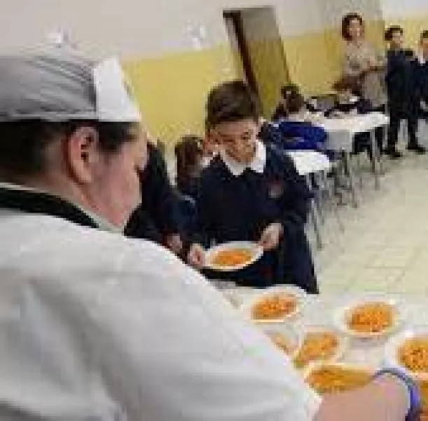 La cooperativa Valdocco cerca personale per l'assistenza alle mense della scuola primaria a Busca capoluogo, a Castelletto e a San Chiaffredo