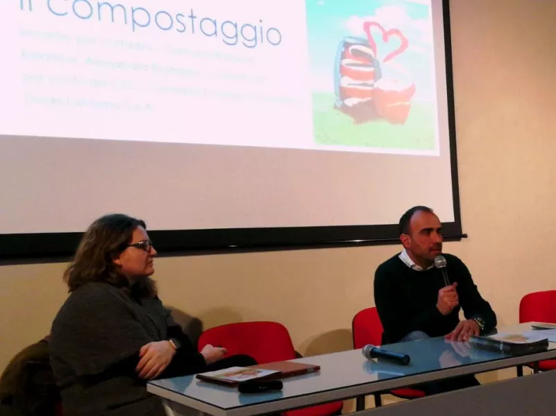 L'incontro organizzato dal consigliere comunale Diego Bressi per la promozione del compostaggio domestico dei rifiuti