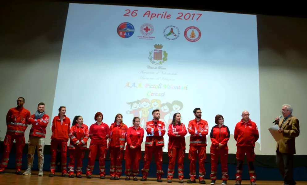 Hanno partecipato le quattro associazioni cittadine del volontariato del soccorso: il gruppo Sai Il Tricolore, il Comitato locale della Croce Rossa Italiana, il  Gruppo comunale di Protezione civile, i Vigili del Fuoco Volontari