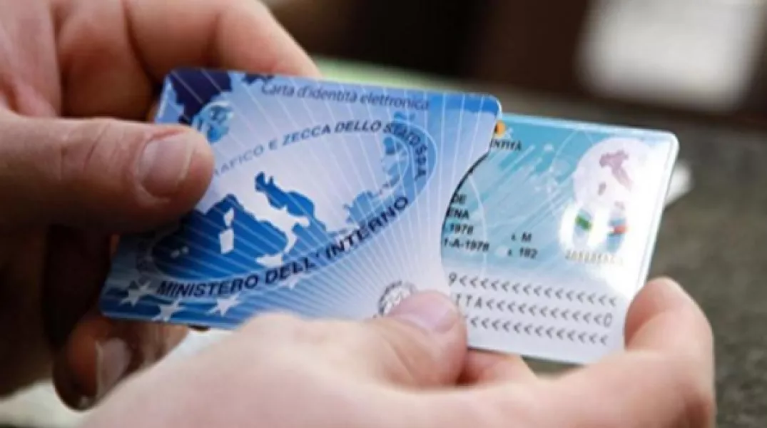 La Cie: la prossima carta d'identità elettronica entrerà in funzione a Busca fra i primi Comuni in Italia