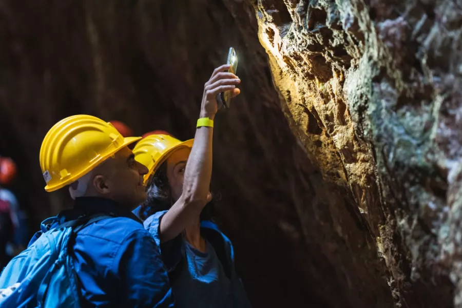 Aperidì Cave di alabastro