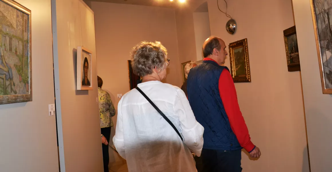 Grazie alla disponibilità dei 47 prestatori, la mostra in Casa Francotto “L’altra metà. La donna nell’arte” inaugurata nello scorso ottobre e la cui chiusura era prevista per fine gennaio sarà prorogata fino al 10 marzo