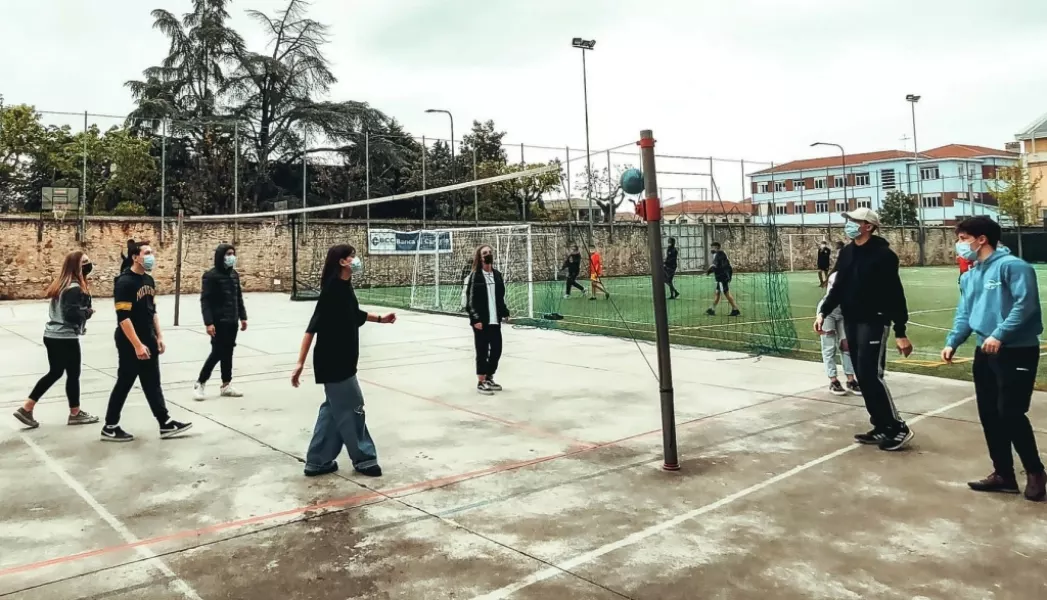 L’obbiettivo dell'Officina del tempo è  la promozione delle relazioni tra i giovani attraverso momenti di ascolto e di confronto, ma anche di divertimento in un ambiente protetto