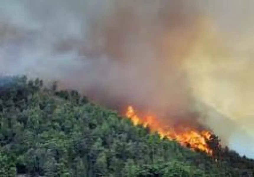 Da domani vietate le azioni che possono determinare l’innesco di incendio