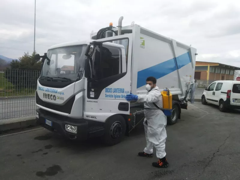  Il Cec provvede ogni giorno alle operazioni di disinfezione e sanificazione degli ambienti lavorativi e di tutti gli automezzi