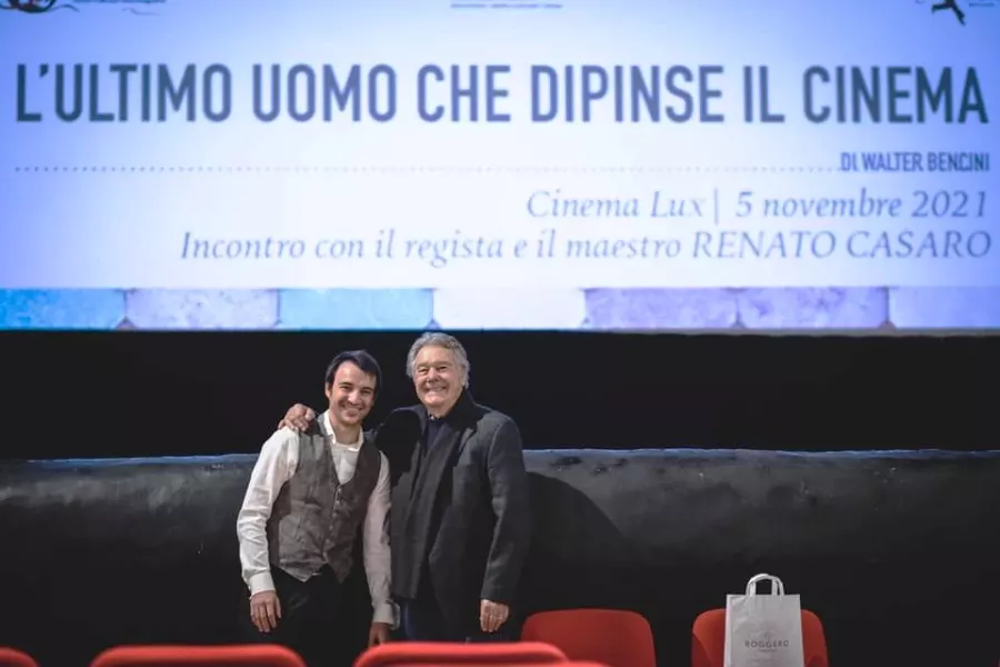 Ospite al Lux Renato Casaro,  qui con Mattia Bertaina presidente del circolo Méliès