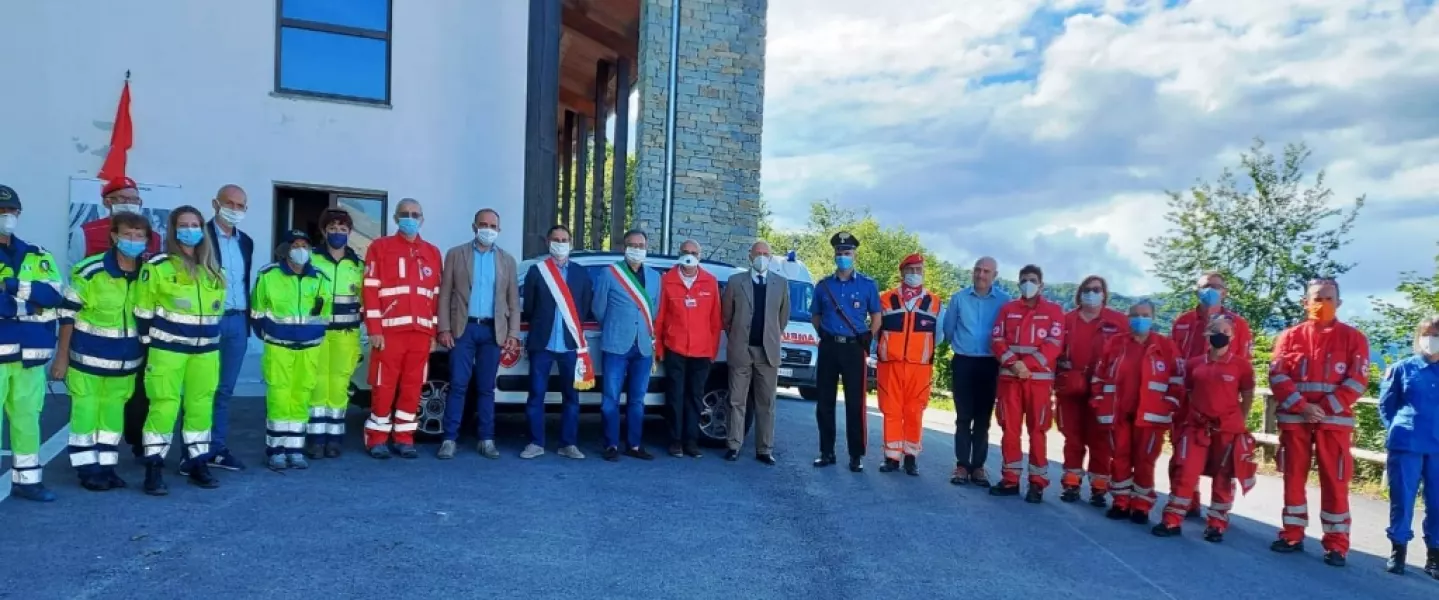 L'inaugurazione dell'ambulatorio nella scorsa estate