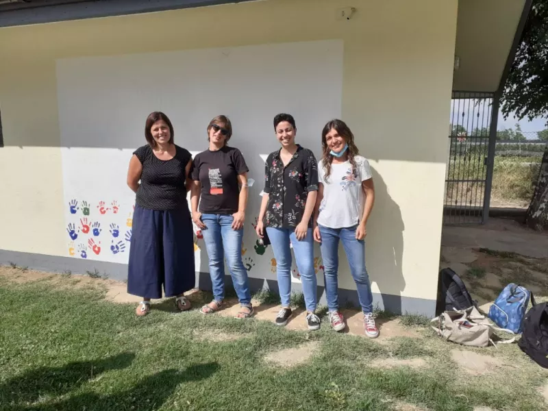 L'assessora Lucia Rosso con l'educatrice  del progetto e le ricercatrici dell'università Cattolica di Milano