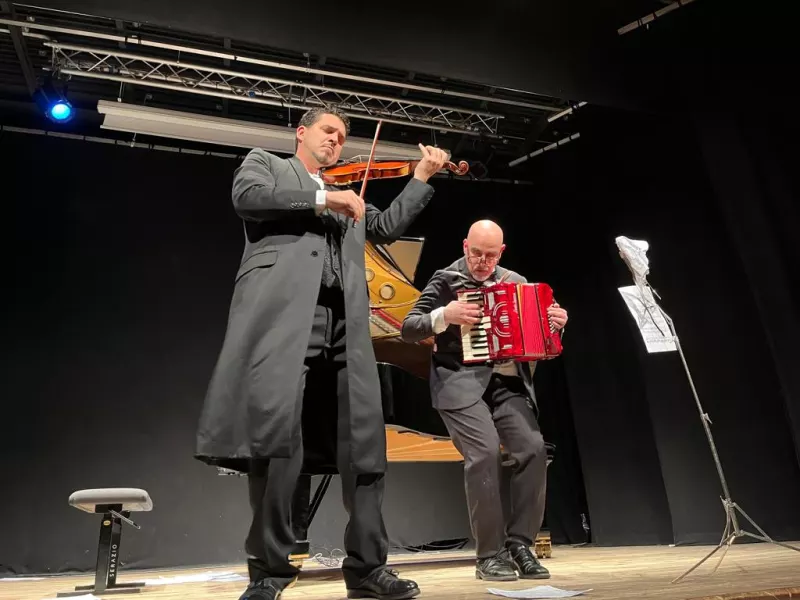 Divertimento, risate  e musica classica con il Duo Baldo