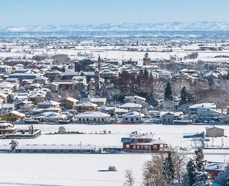 Busca imbiancata dalla prima nevicata della stagione