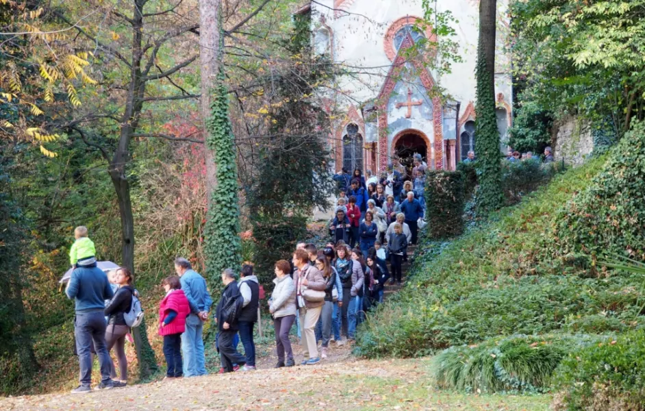 Con oltre cinquemila  visitatori, più del doppio rispetto a quelli dell’anno scorso, la stagione di apertura 2017 del castello e del parco del Roccolo si avvia alla chiusura all’insegna della soddisfazione e dell’ottimismo