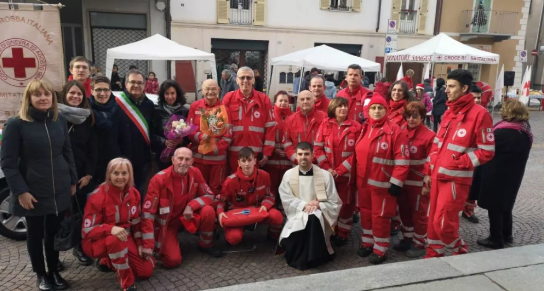 La Croce Rossa di Busca svolge servizi di emergenza in 112 e garantisce tutti i giorni una presenza minima  giornaliera di 12 ore (dalle 8 alle 20), che spesso raggiunge le 24 ore