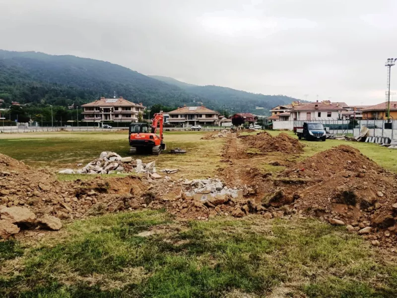 Avvato il cantiere del nuovo campo da calcio sintetico 