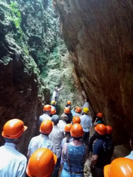 Visite organizzate alle antiche cave