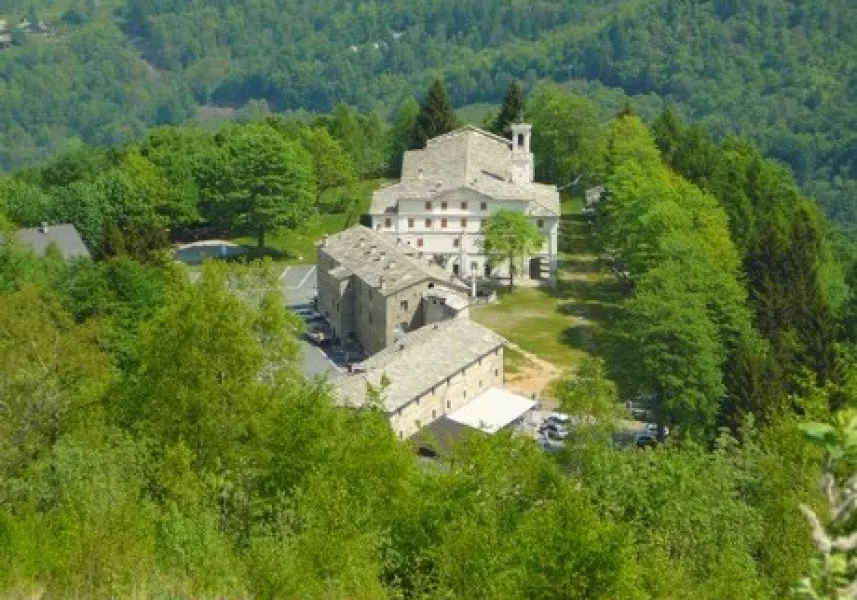 Il santuario di Valmala, importante riferimento di devozione dei buschesi sotto la stessa diocesi di Saluzzo