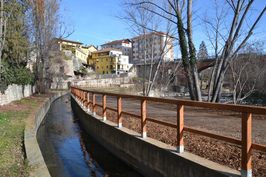 Percorso fluviale protetto lungo il Maira