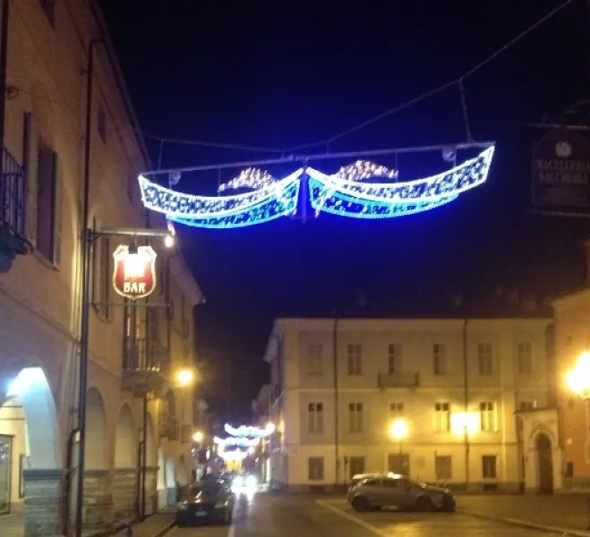  	Le luminarie delle feste in centro città 