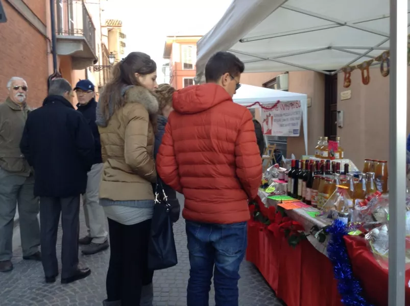 Scopping in centro: domenica prossima con il Mercatino di Natale tante occasioni in più