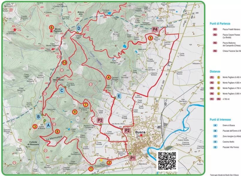 Sulle cartine compare il Qr Code, ossia quel quadrettino in bianco e nero composto da “ghirigori” fotografando il quale con lo smartphone o tablet ci si connette a  internet e in questo caso alla pagina del sito comunale da dove ci si collega alla traccia GPS che può guidare ogni escursionista nel suo percorso