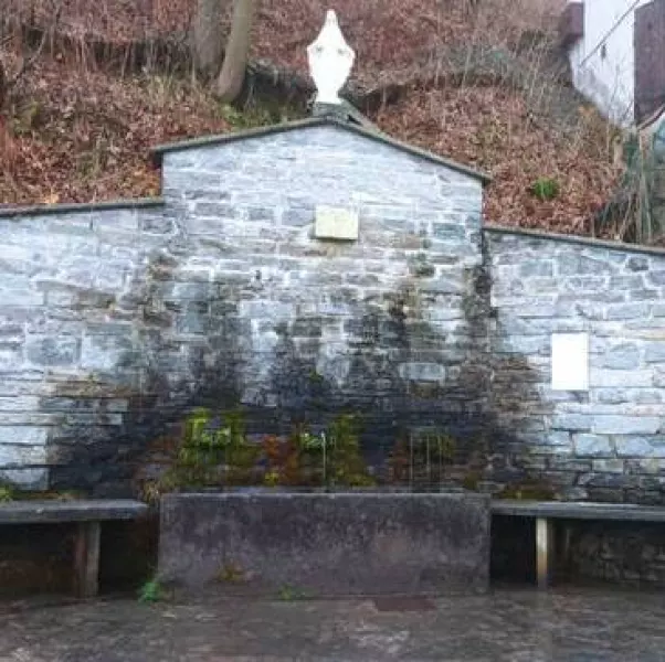 La fontana al santuario di Valmala