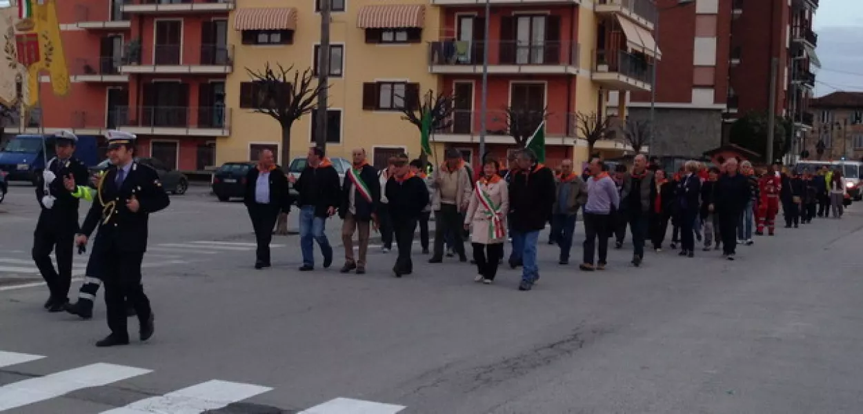 In marcia verso Ceretto, luogo della strage del 4 gennaio 1944