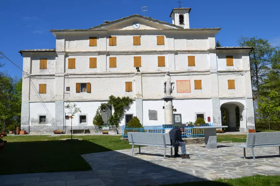 Il santuario di Valmala 