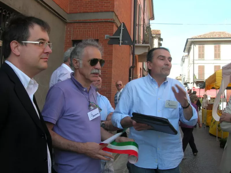 Da sinistra Marco Gallo, Duilio Raspini, Paolo Robasto l'anno scorso alla Prima edizione della Fiera di Maggio di Busca