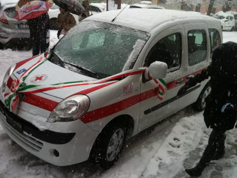 La nuova automobile per il trasporto di disabili è stata inaugurata ieri in occasione della festa annuale