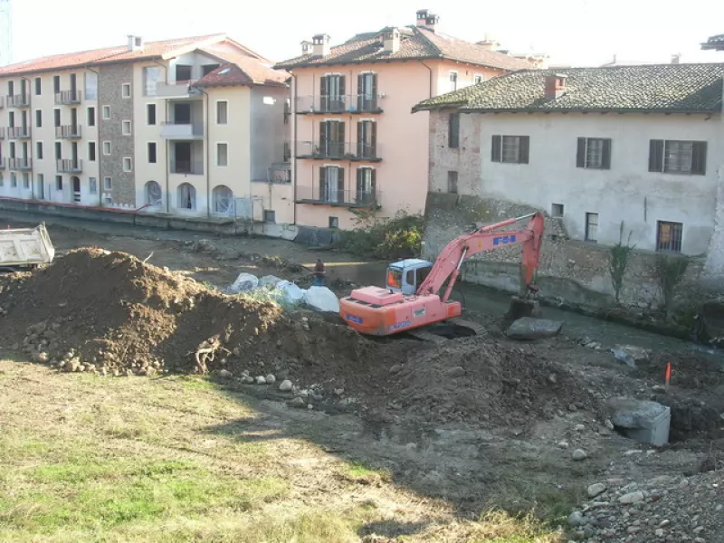 Lavori lungo il corso del torrenteTalut