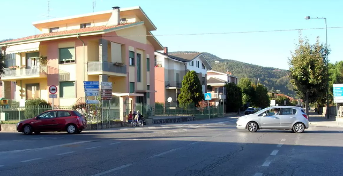 All'incrocio fra corso Giolitti, viale Concordia, via Mazzini e corso XXV Aprile ci sarà presto una rotatoria