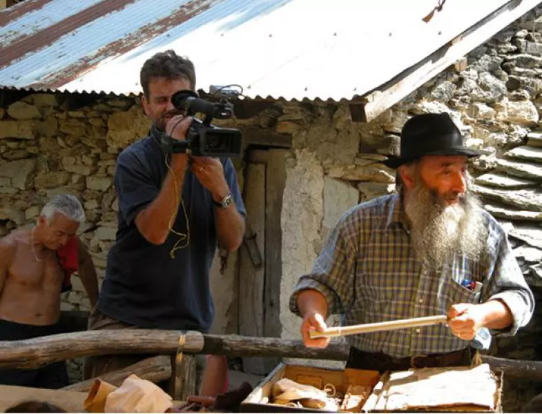 Mario Collino, in arte Prezzemolo, durante le riprese del film