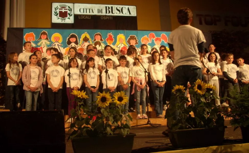 Il coro delle scuole primarie di Gaglianico e Ponderano (Biella)