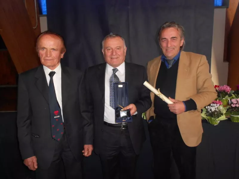 Giovanni Sordello, Angelo Rosso e Elio Allione premiati domenica scorsa dalla Camera di commercio