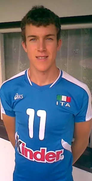 Francesco Dutto con la maglia della nazionale