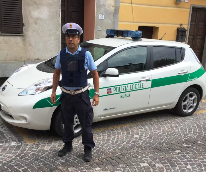 Gli agenti della Polizia municipale sono stati dotati di giubbotti antiproiettile e tute operative