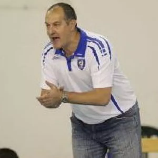 Liano Petrelli, preparatore delle giovani leve di campioni del volley