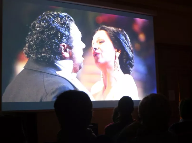 “La traviata” di Giuseppe Verdi ha inaugurato la nuova aula magna del Palazzo della Musica appena attrezzata per il video-ascolto musicale ad alta definizione