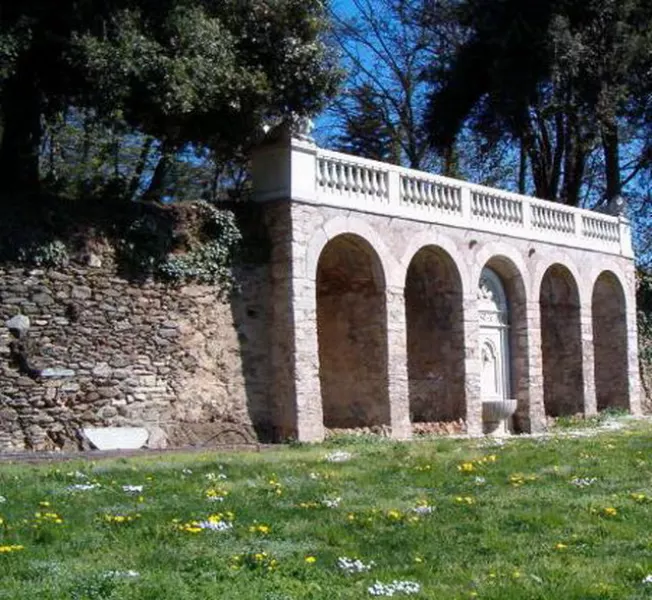 Il  giardino delle dalie nel Parco del Roccolo