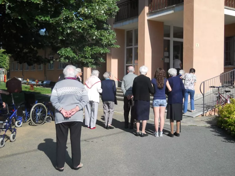 L'arrivo alla scuola materna