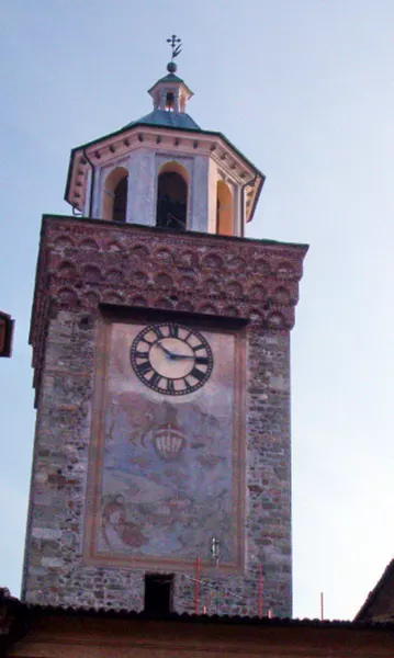 La Torre Rossa completamente restaurata