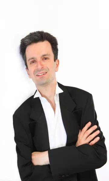 Il pianista Andrea Bacchetti