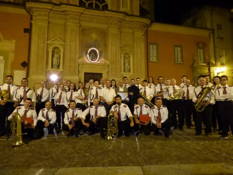 Il Complesso badistico di Castelletto sul sagrato della Rossa con l'assessore alle Manifestazioni Gian Franco Ferrero e l'ex sindaco Luca Gosso