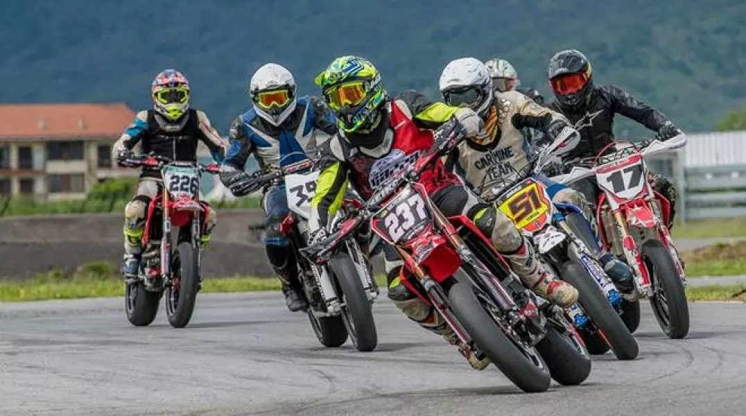 Supermoto, sabato e domenica al Kart Planet gli internazionali d'Italia