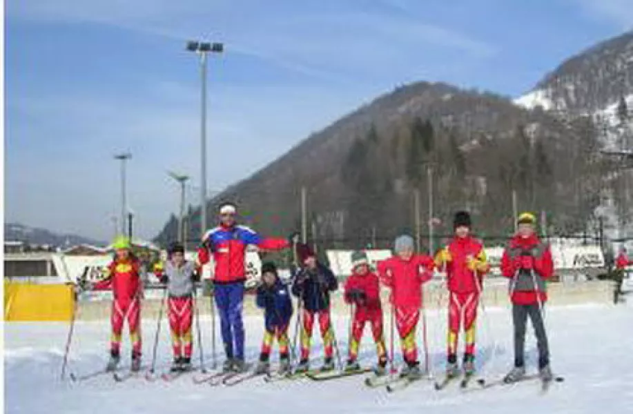 La squadra agonistica 2006 di sci nordico dello Sci Club Busca