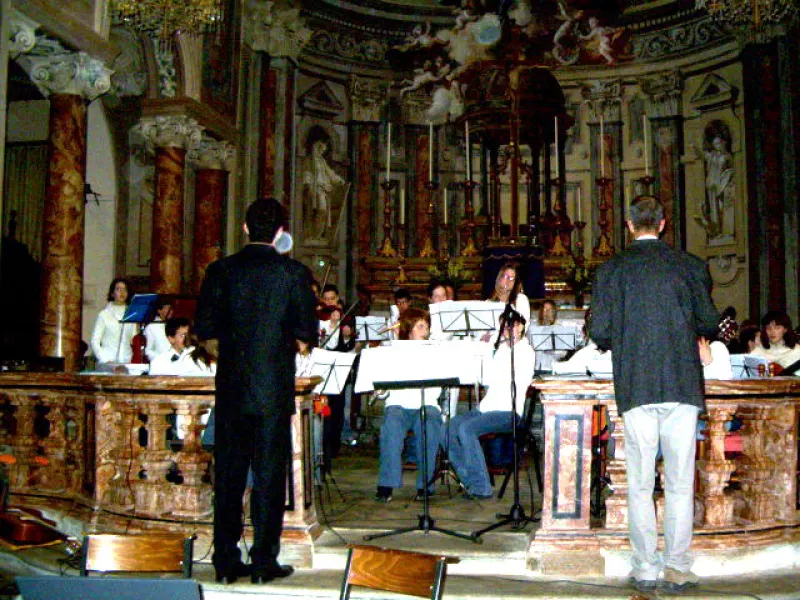 I ragazzi delle medie nel concerto di venerdi scorso